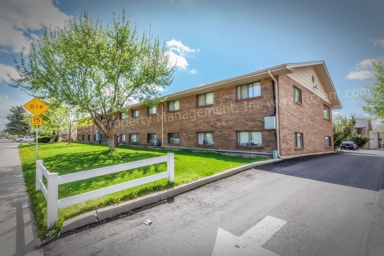 Loveland Apartment: 1707 & 1717 Cheyenne Ave