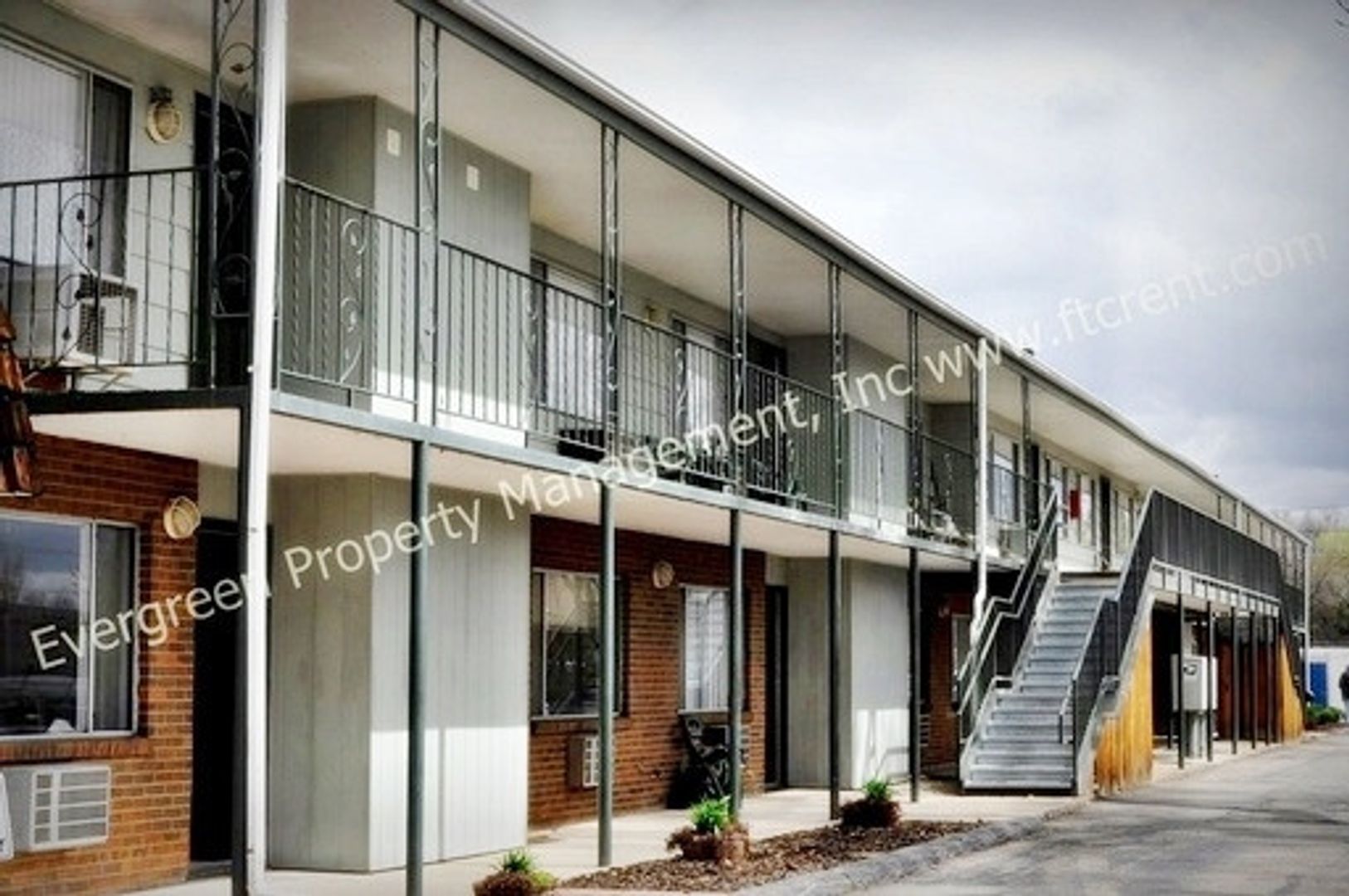 Loveland Apartment: 824 N Garfield Ave