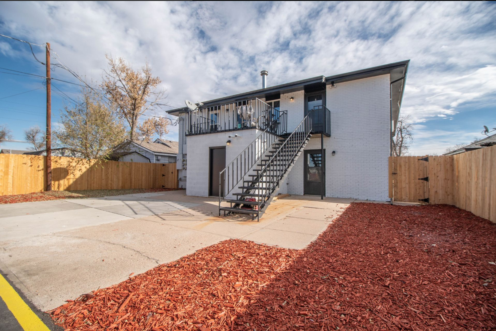 Greeley Apartment: 1509 3rd Ave