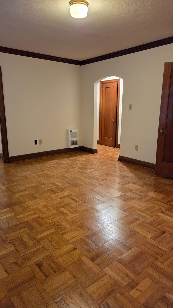 Seattle Apartment: 421 W Roy Street