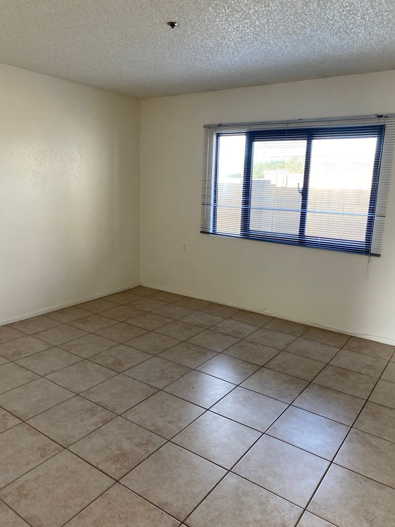 Glendale Apartment: 8530 N 59th Ave