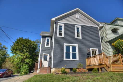 Fully Renovated 2 Bed / 1 Bath Apartment – First Floor