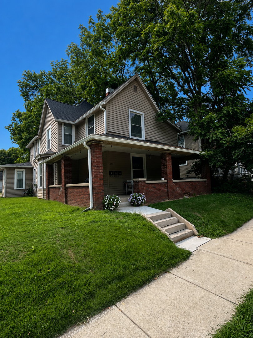 West Lafayette Apartment: 461 Vine Street