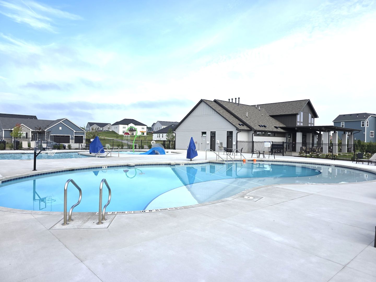 Pool at 1472 Olde Highlander Dr (3 of 4)