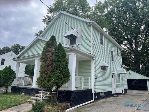 Beautiful 3 Bed & 1 Bath Home! - Pet friendly / Section 8 Accepted – photo 1