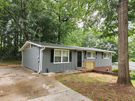 3 Bed & 1 Bath House in Monroe / Pet-Friendly / Section 8 Accepted / SECOND FULL MONTH’S RENT OFF! – photo 1