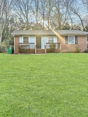 Charming 3-Bedroom Home – Convenient Location / Pet-Friendly / Vouchers Accepted / Available Now! – photo 1