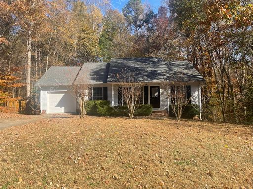 3 Bed & 2 Bath House in Mooresville / Pet-Friendly / Section 8 Accepted / Available Now! – photo 1