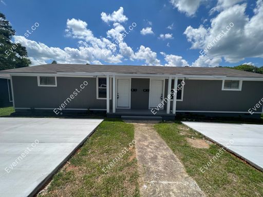 2 Bed & 1 Bath Duplex in Benton | NO pets allowed | Section 8 Accepted | AVAILABLE NOW!!!