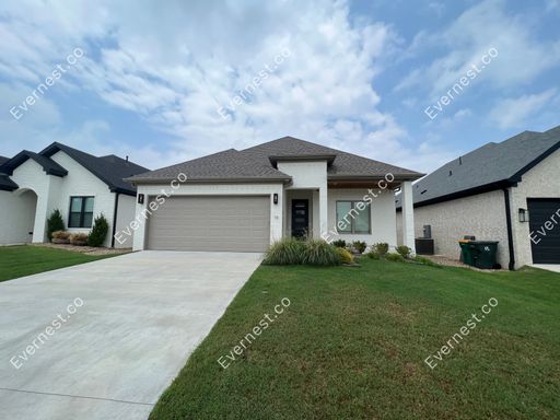 3 Bed & 2 Bath House in Little Rock | AVAILABLE NOW!!! – photo 1