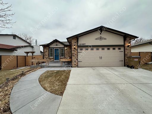 4 Bed & 2 Bath House Westminster / Available Now! – photo 1