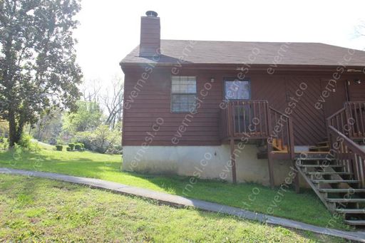 Beautiful 3 Bedroom & 2 Bathroom Duplex / Pets Ok – photo 1