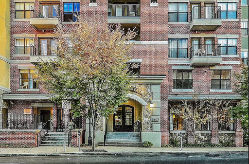 1 bed / 1 bath home – photo 1