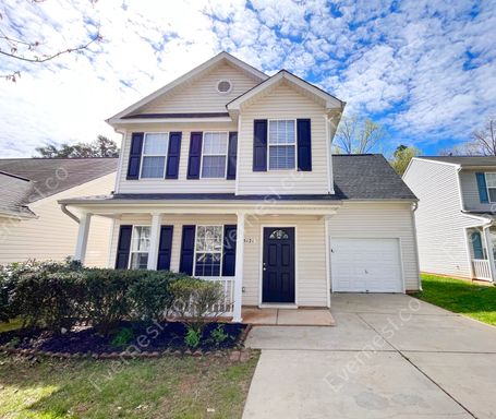 4 Bed & 3 Bath House in Charlotte / Pet-Friendly / Section 8 Accepted / Available Now! – photo 1