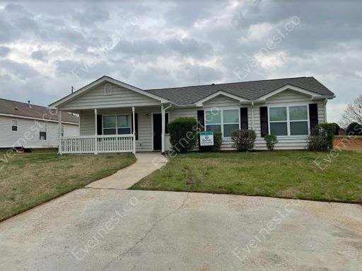 3 Bed & 2 Bath House in Social Circle / Pet-Friendly / Section 8 Accepted / HALF OFF SECOND FULL MONTH'S RENT!