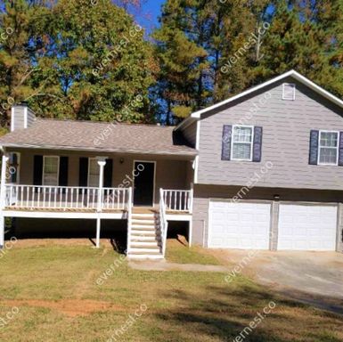 Fall in love with this magnificent 3 Bed/ 2 Bath home In Dallas/ Pets Welcome/ Housing Vouchers Accepted!