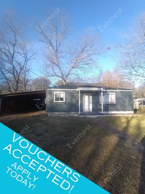 3 Bed & 2 Bath House in Bessemer / Pet-Friendly / S8 Vouchers Accepted! / PROMO: Half Off the First Month's Rent / Available Now! – photo 1