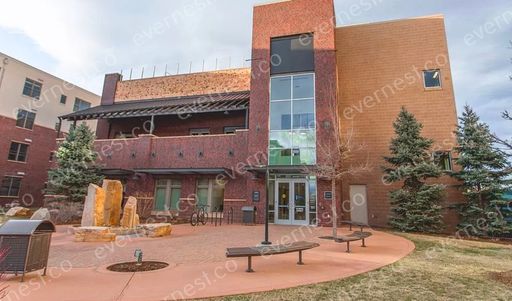 Gorgeous Open Floor Plan Loft at the Highly Desirable Peloton Apartments of Boulder! – photo 1