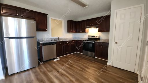 Spacious Home with a 2-Car Garage, Patio, and Balcony / 3 Bed & 2 Bath / Pet-friendly / Coming Soon!