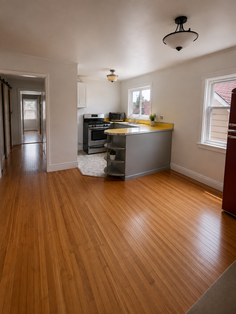 Chicago Apartment: 2625 N Central Park Ave