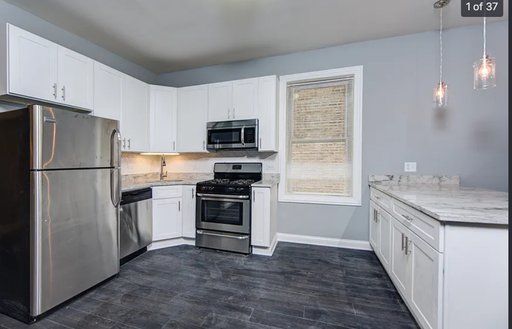 2054 N. Campbell Ave. - 1F – photo 1