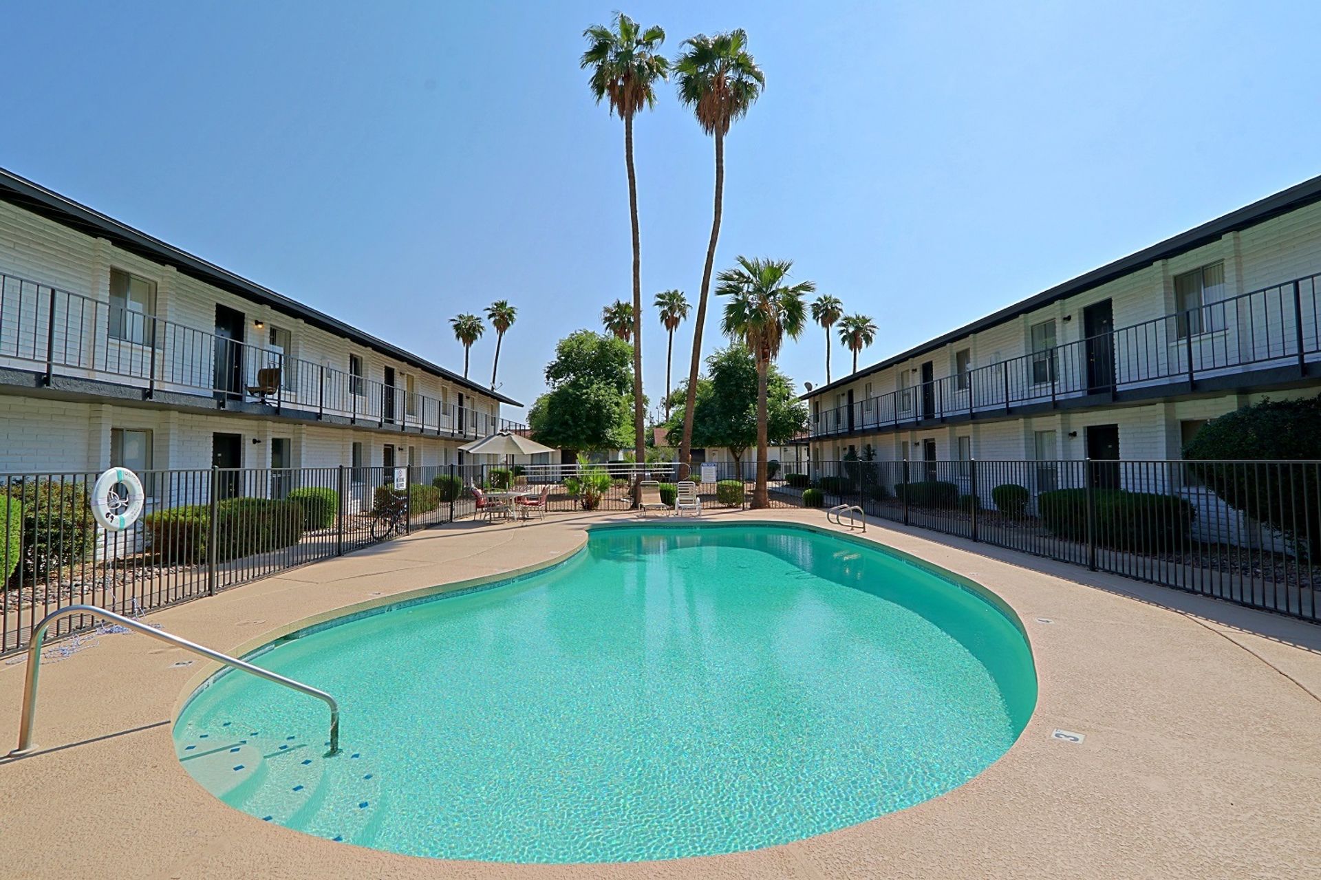 Youngtown Apartment: 12440 N 113th Ave