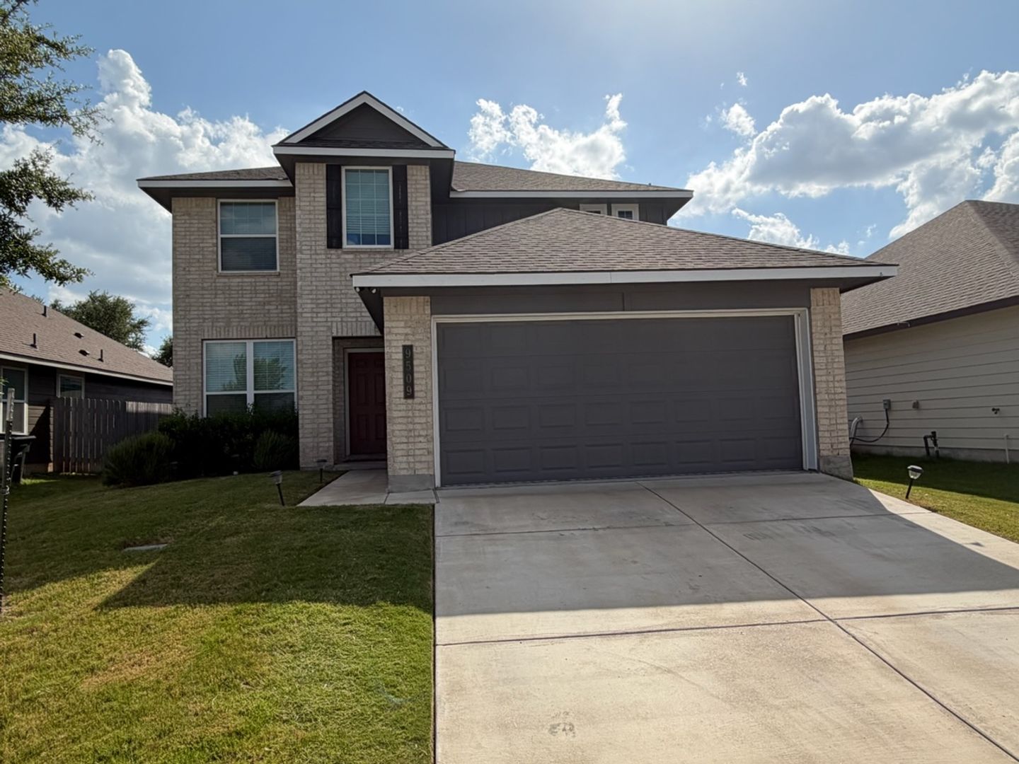 Killeen House: 9509 Caemlyn Cove