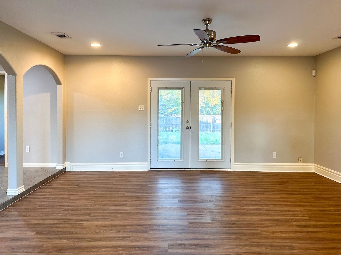 Irving House: 51262 Laramie Street