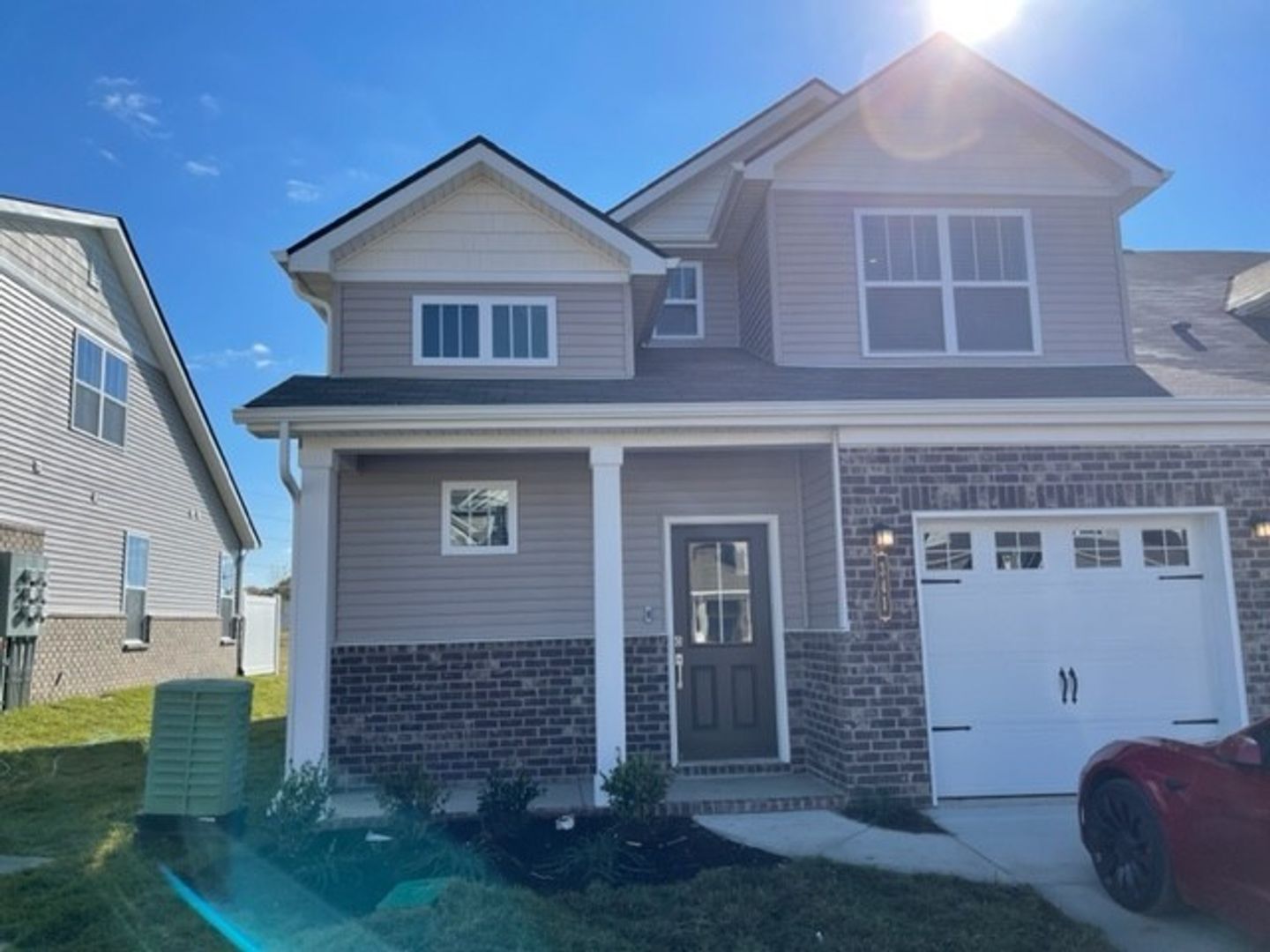 Spring Hill House: 341 Casper Dr.