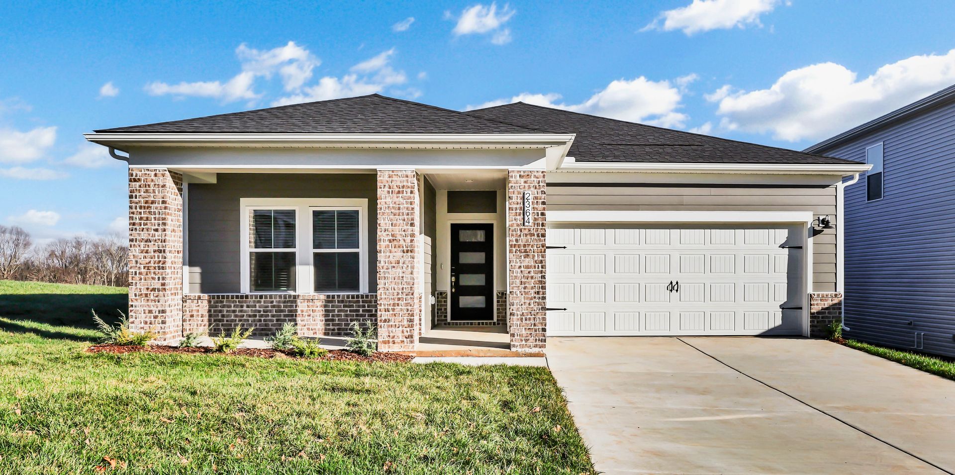 Clarksville House: 2364 Woodmeadow Dr