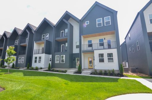 550 Markham St, Unit 18 – photo 1