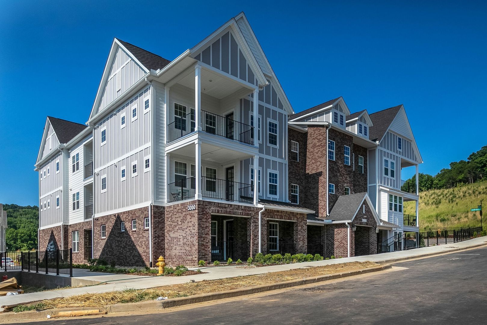 Franklin Condo: 3000 Vintage Green Way