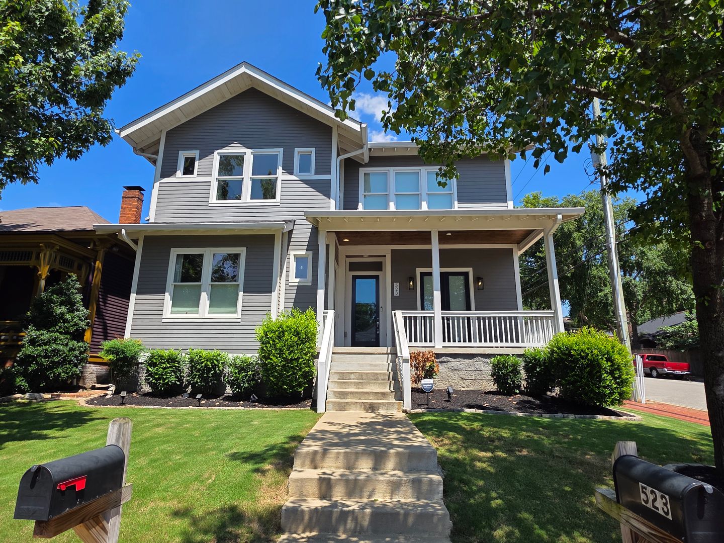 Nashville Townhome: 523 Fatherland St.