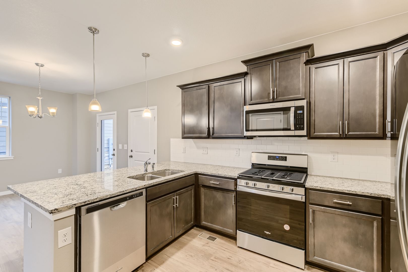 Aurora House: 847 N Quatar Street