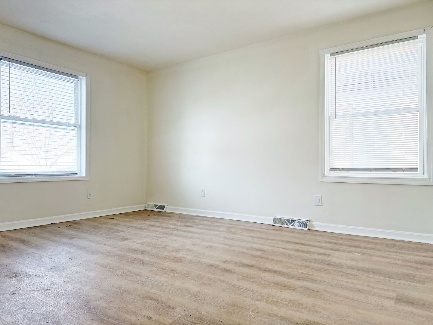 2011 E Blackford Ave - Unit B, Evansville, IN 47714