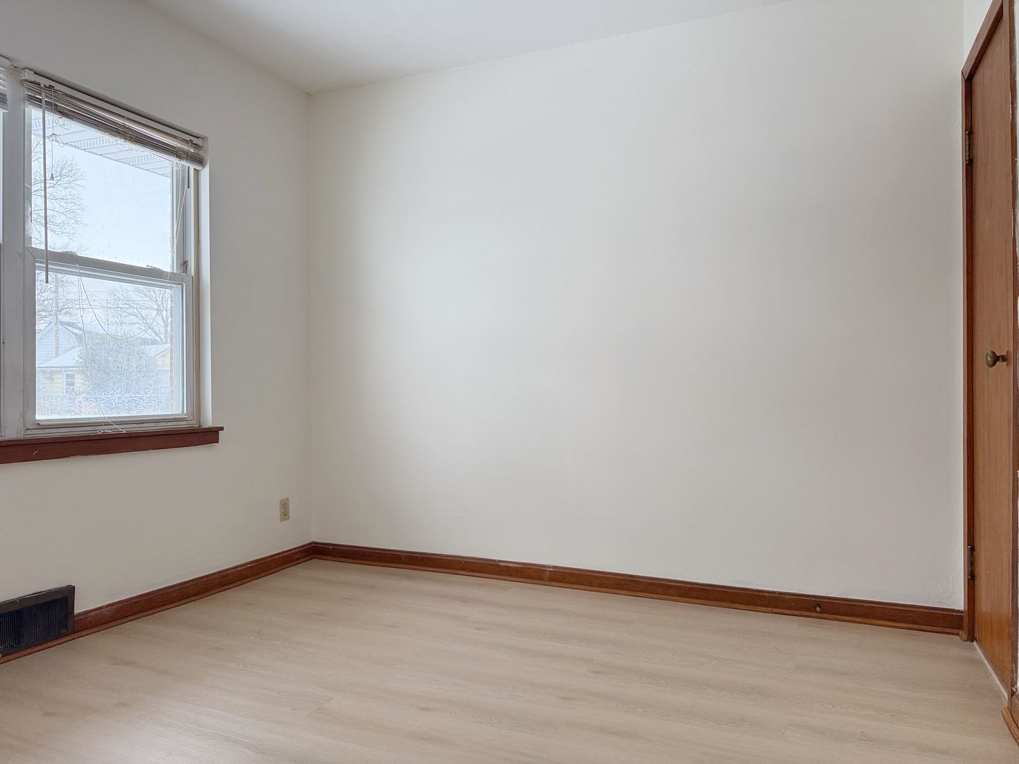 1341 E Illinois St, Evansville, IN 47711