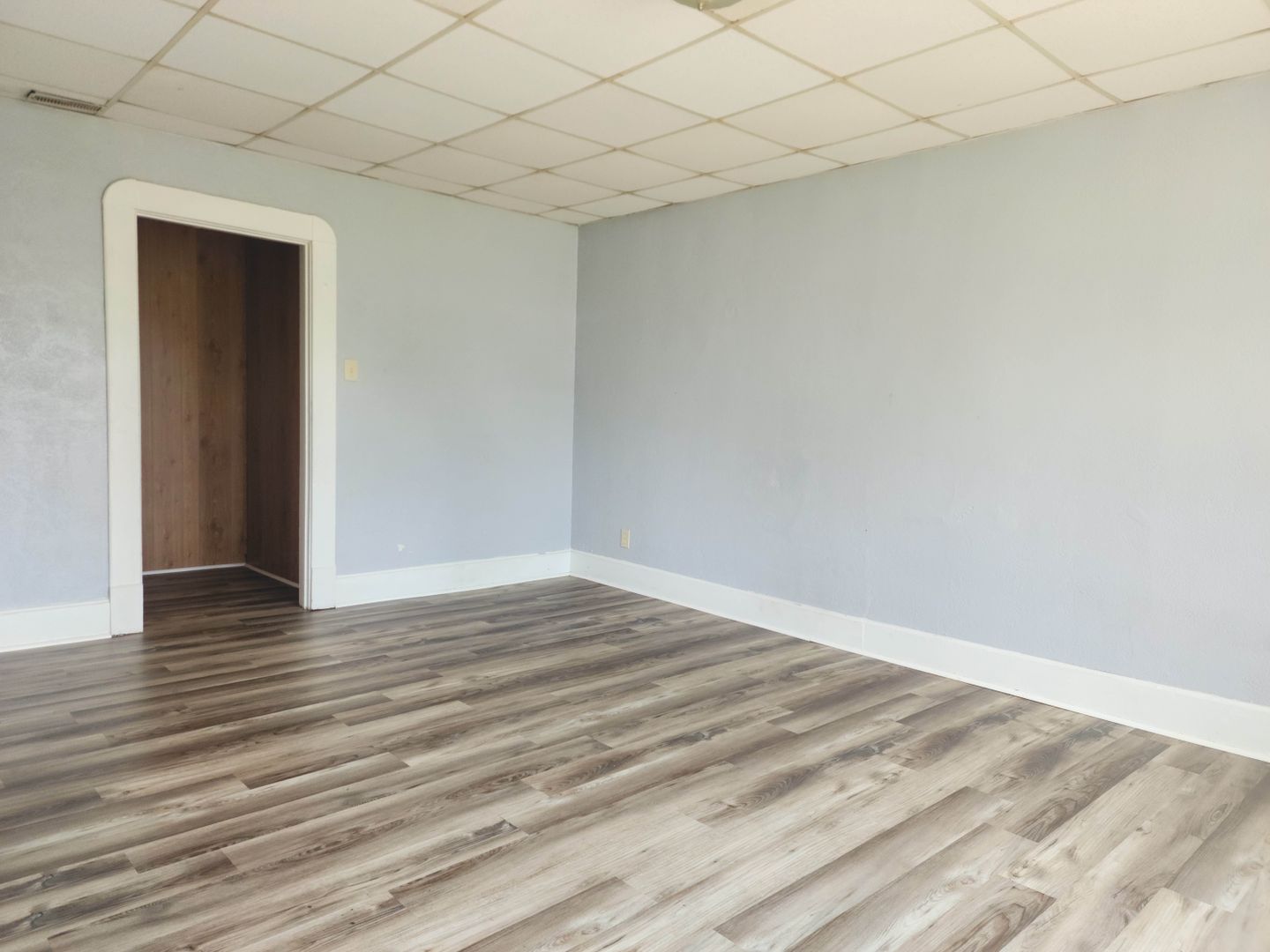 Princeton Apartment: 1134 S Stormont St