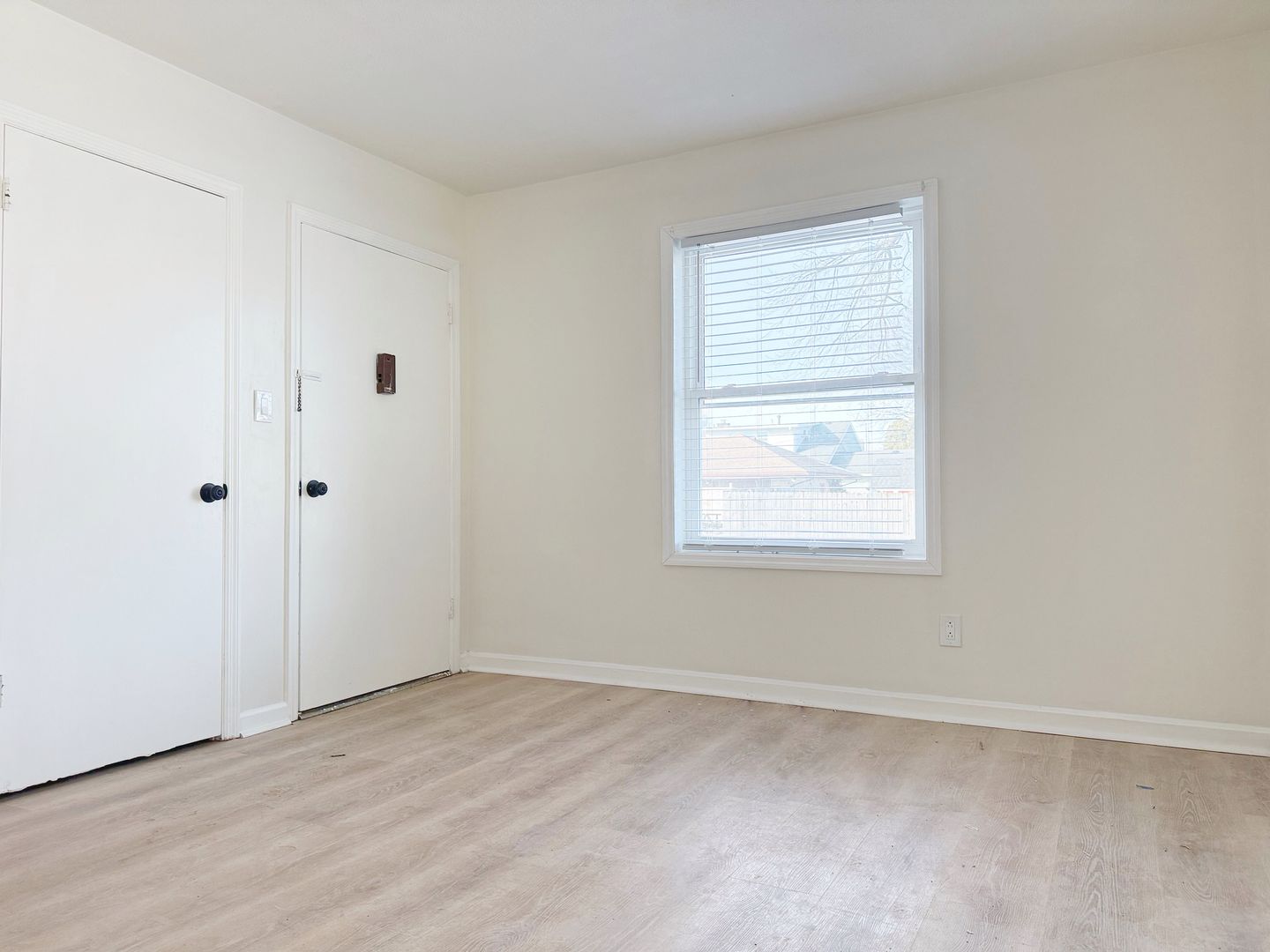 2011 E Blackford Ave - Unit B, Evansville, IN 47714