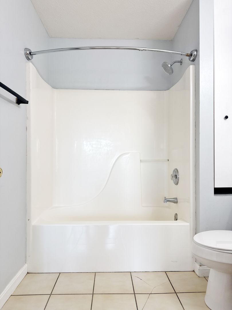 1713 N Spring St, Unit 6, Evansville, IN 47711