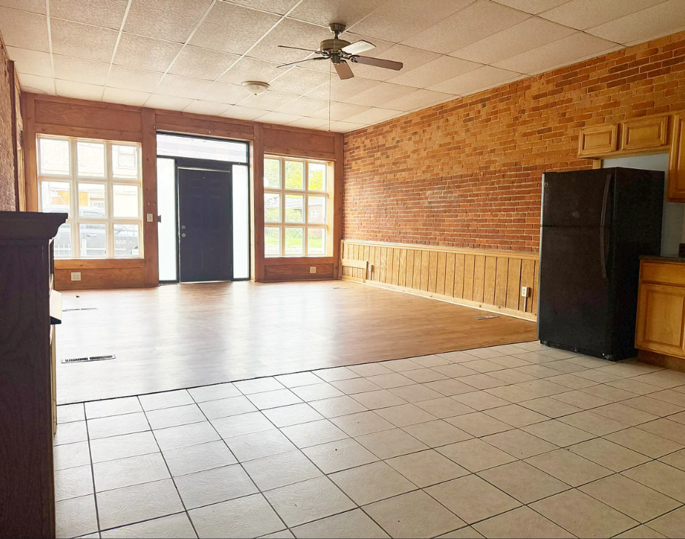 201 N 3rd Ave, Evansville, IN 47710