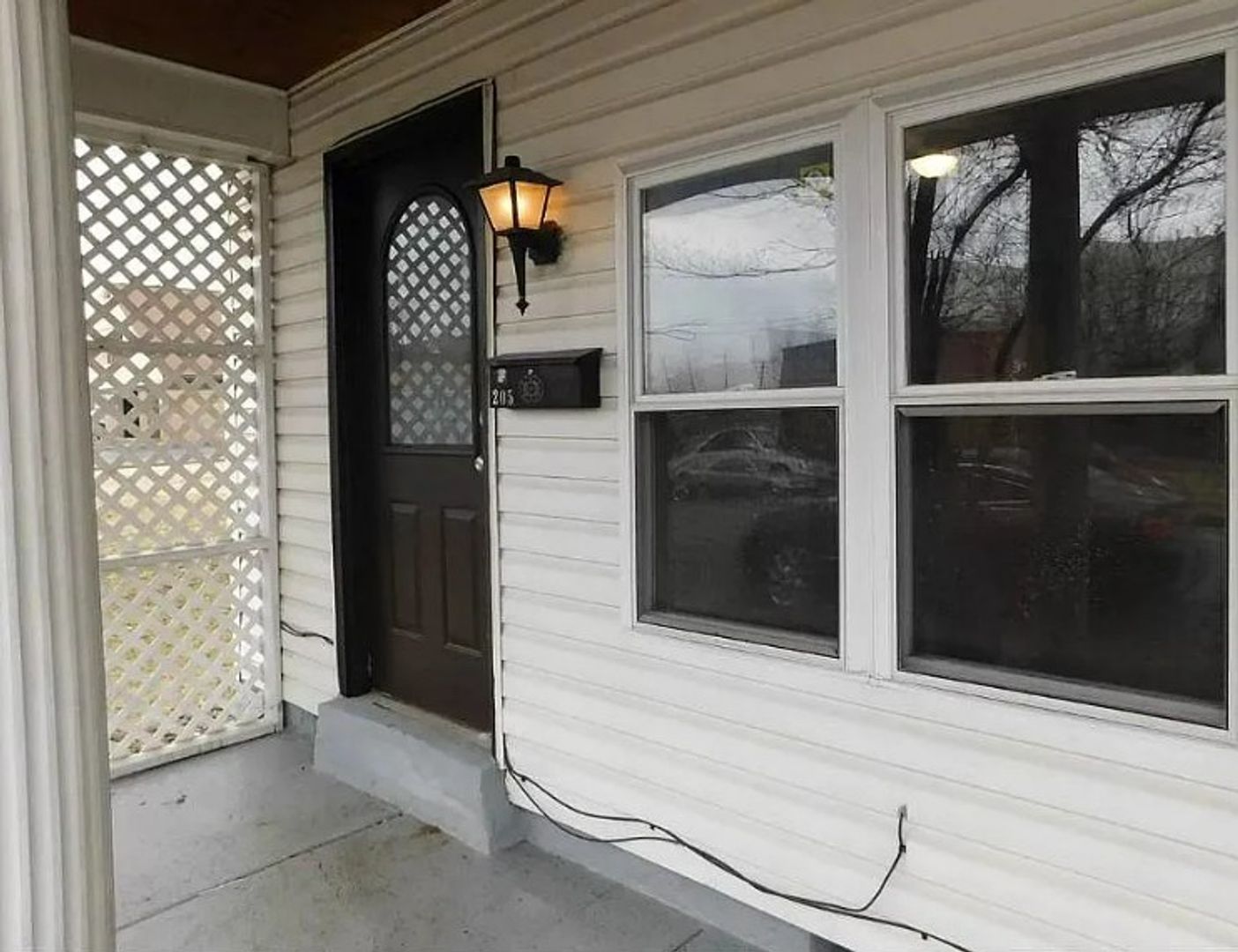 205 N 3rd Ave, Evansville, IN 47710