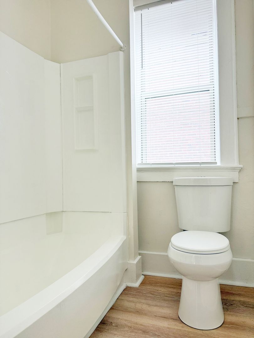 305 NW MLK Jr Blvd, Evansville, IN 47708