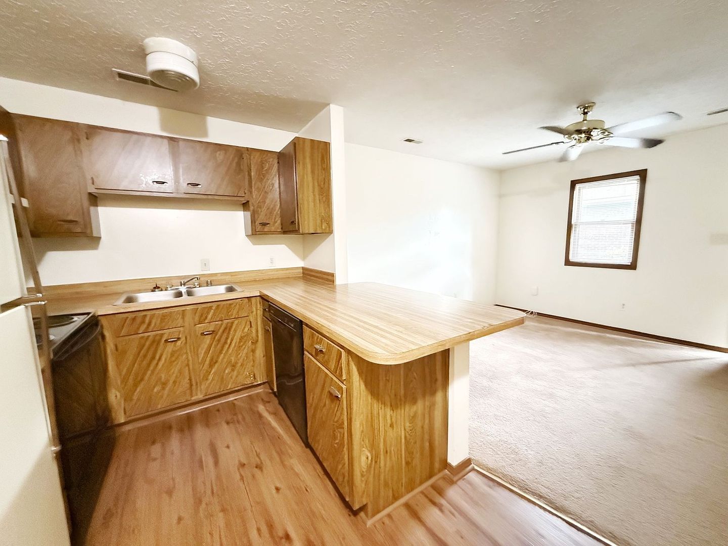 915 Peppertree Ln, A, Owensboro, KY 42303