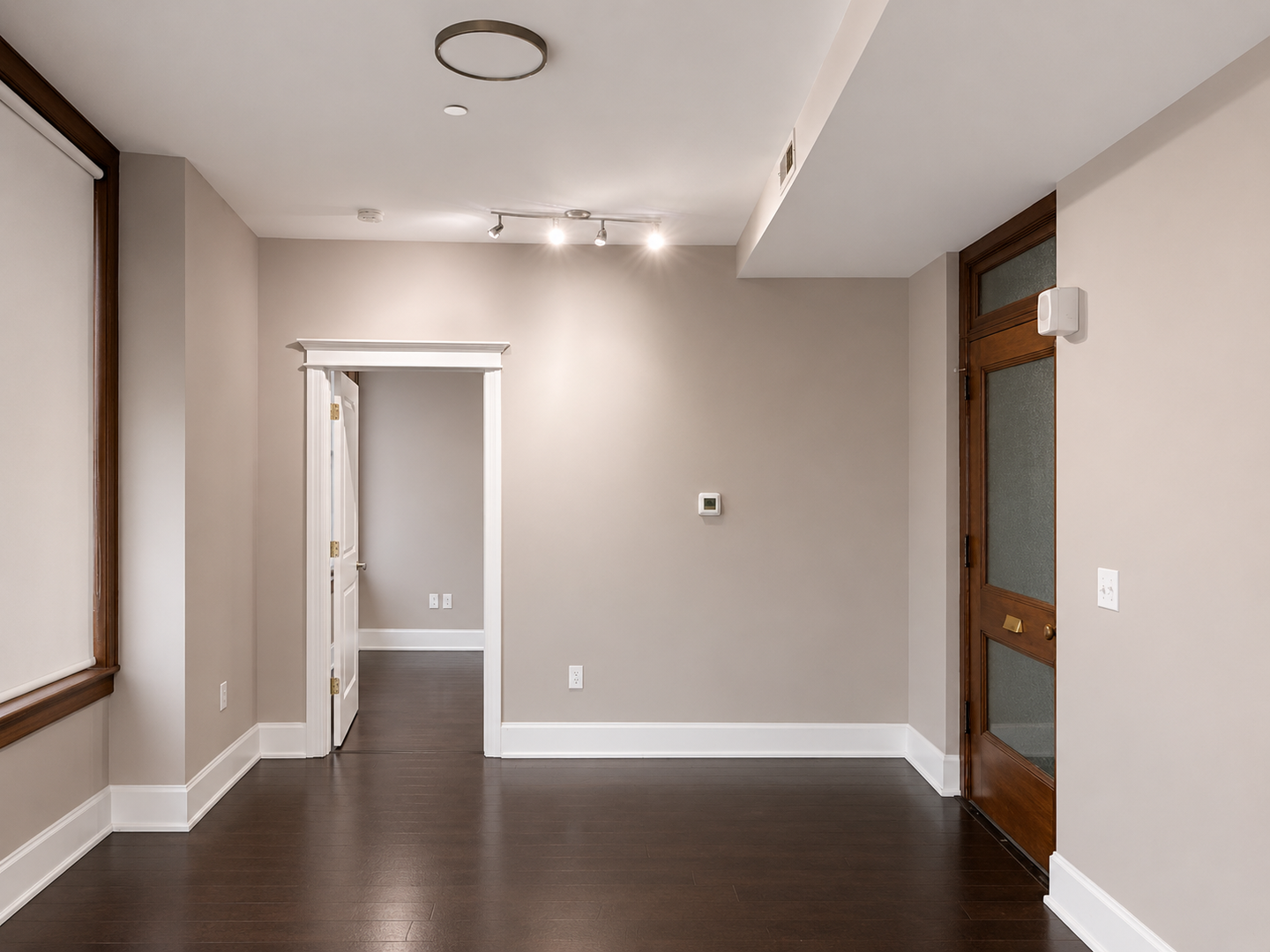 329 Main St., 6C, Evansville, IN 47708