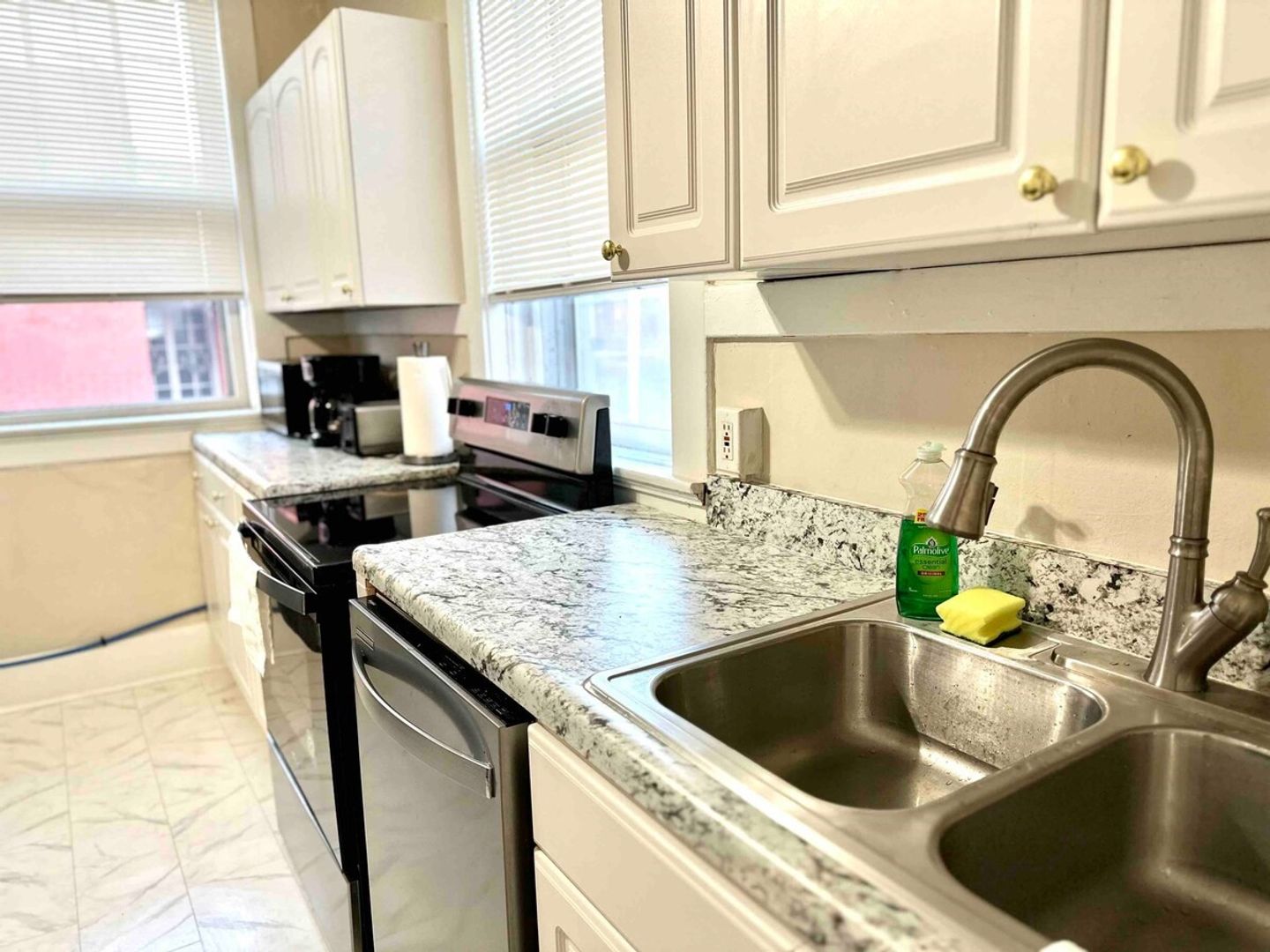 322 SE 1st St, Unit # G, Evansville, IN 47713