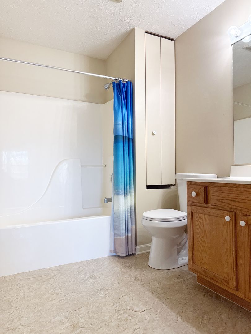 1713 N Spring St, Unit 8, Evansville, IN 47711