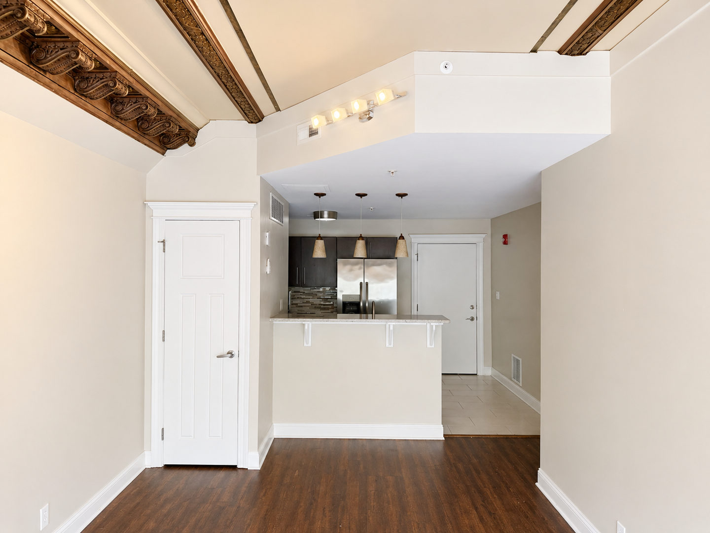 329 Main St., MB, Evansville, IN 47708