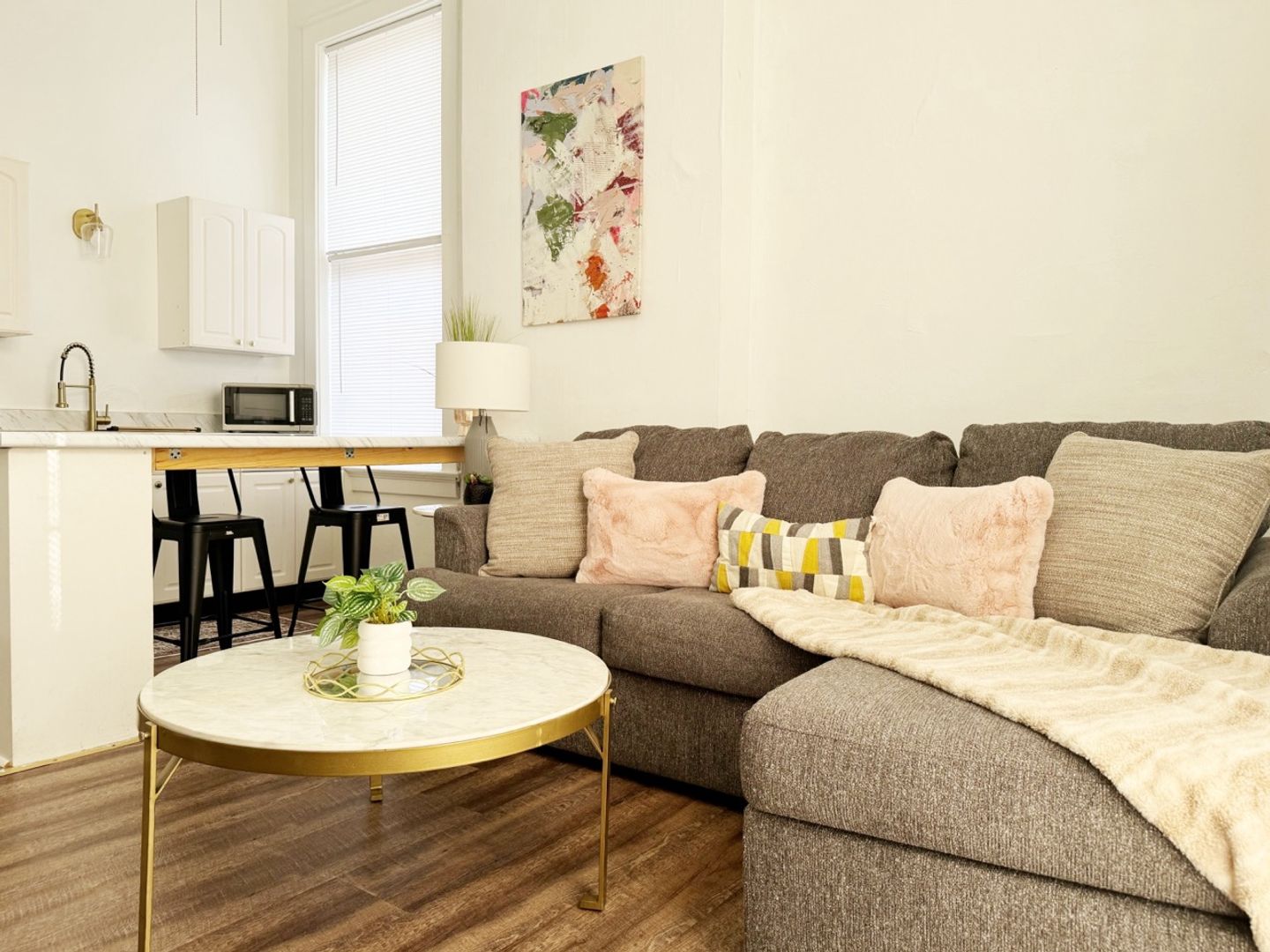 322 SE 1st St, Unit # D, Evansville, IN 47713