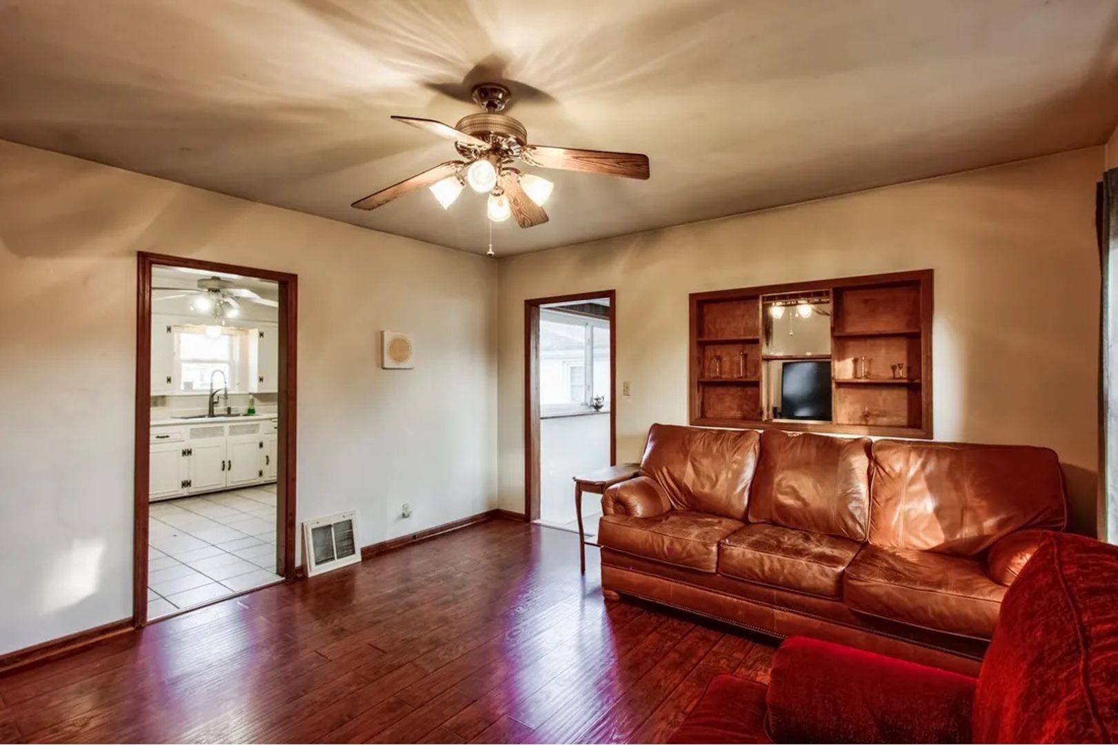 2174 Washington Ave, Evansville, IN 47714