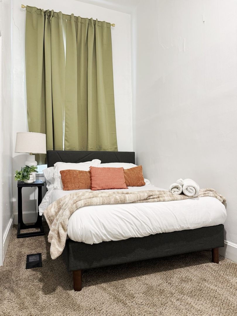 322 SE 1st St, Unit # D, Evansville, IN 47713